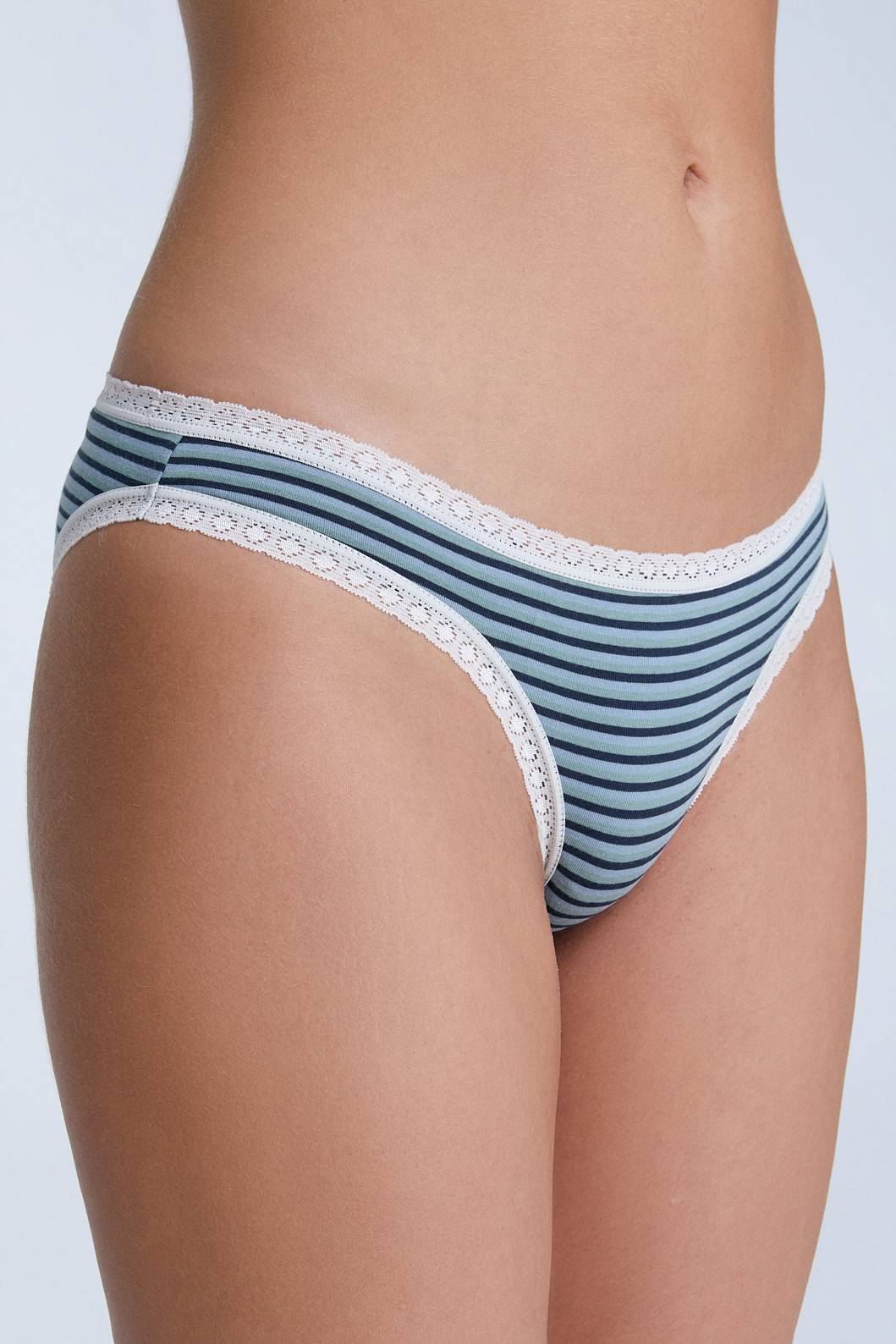 Women's briefs with lace detailing, made from organic cotton, shown on a white background. Stylish and eco-friendly lingerie from True North 1111-083