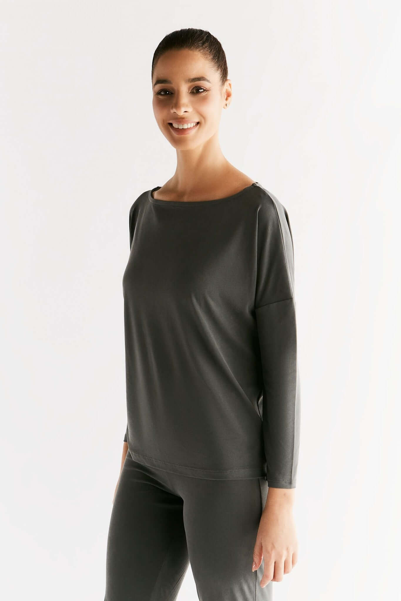 Sustainable Yoga Long-Sleeve Tee - Ecofriendly Blend T1111-24