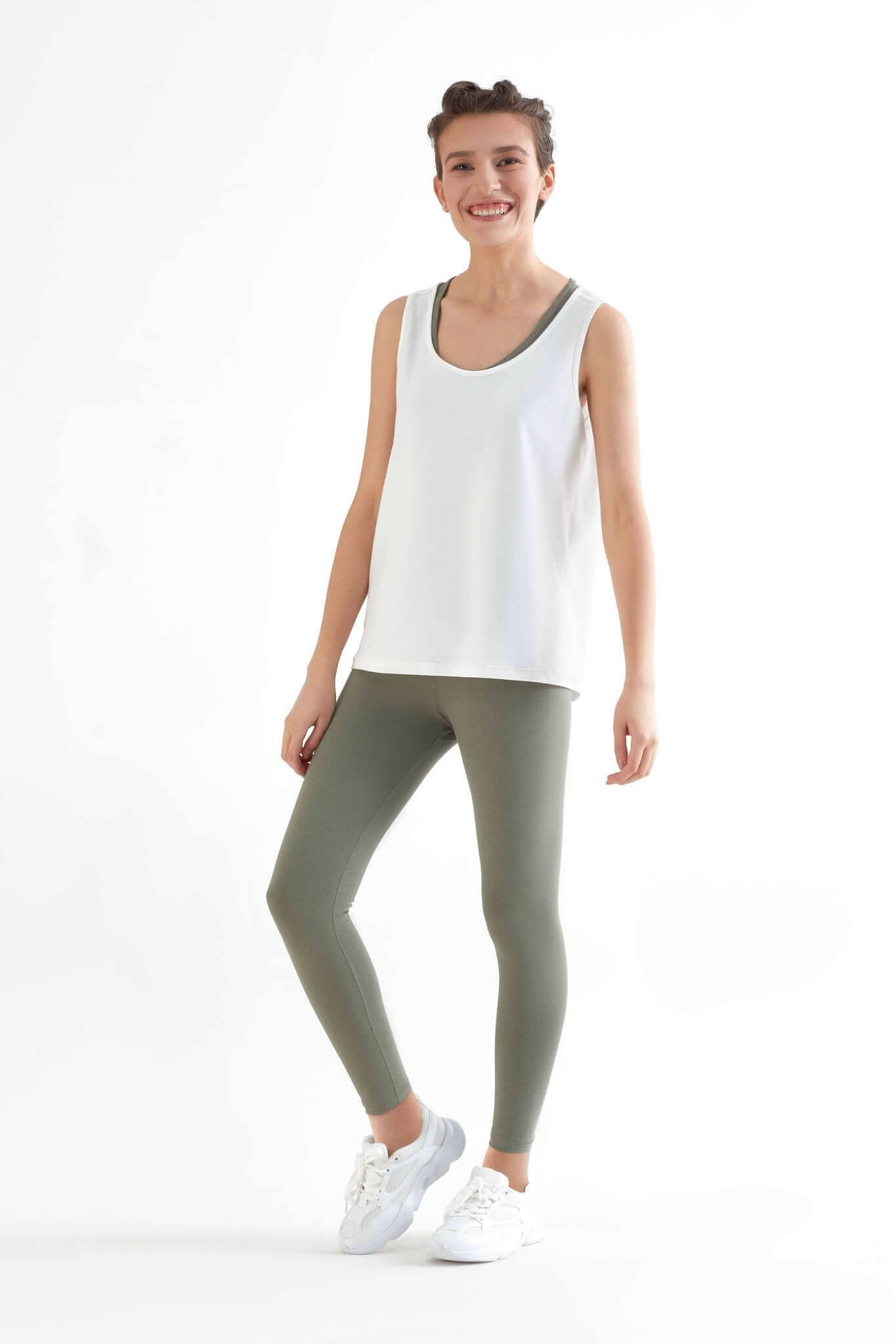 Discover Stylish Tank Tops for Women | True North Eco T1210-02