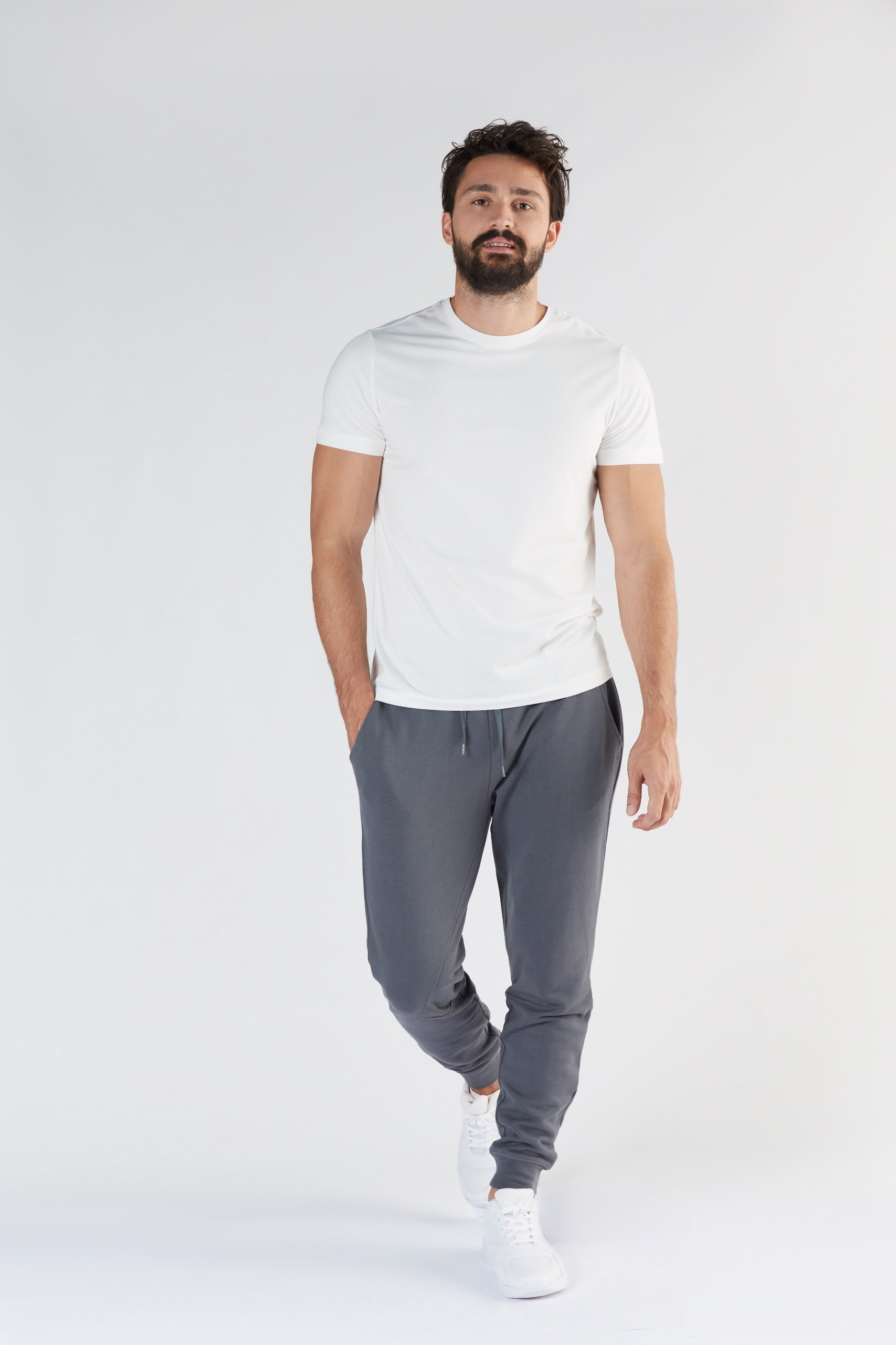 Organic Cotton Men’s T-Shirt – Sustainable and Stylish T2100-02