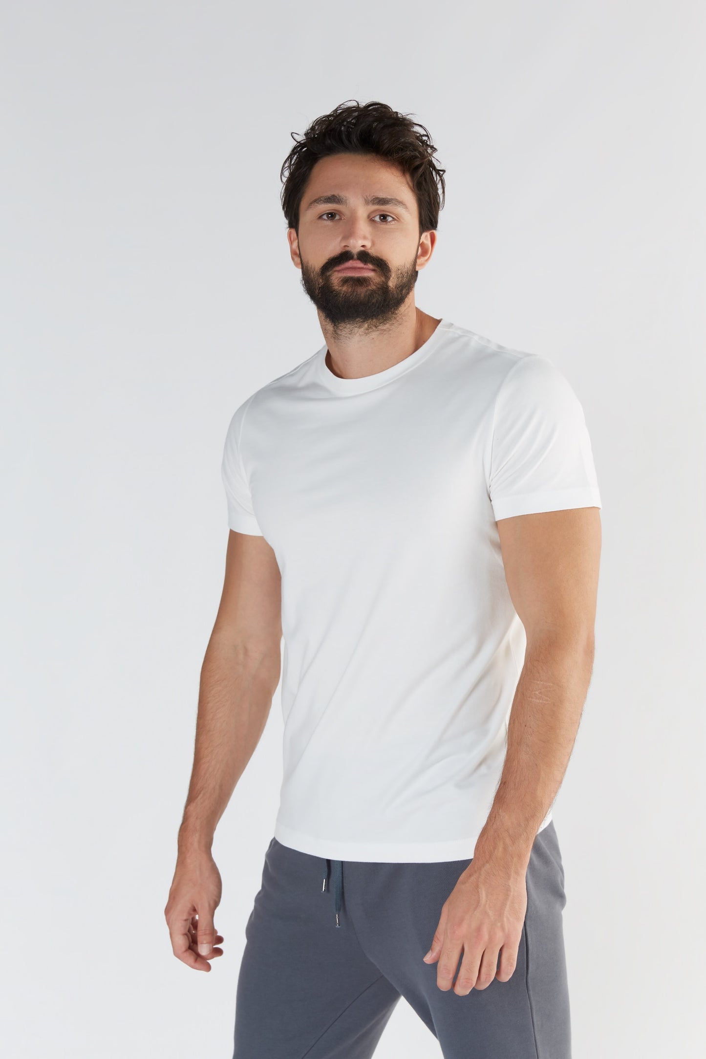 Organic Cotton Men’s T-Shirt – Sustainable and Stylish T2100-02