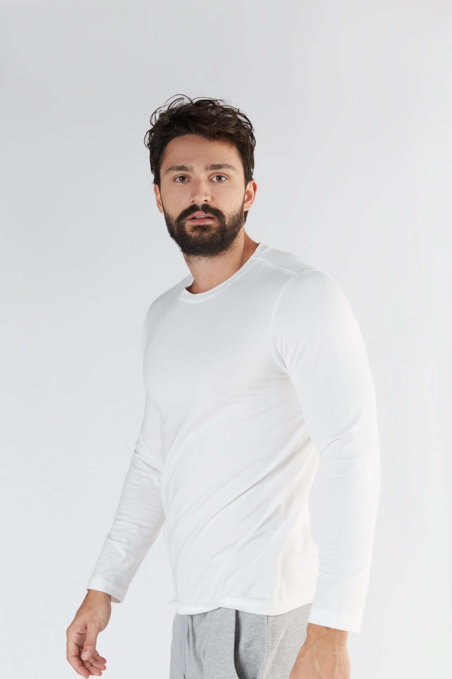 Organic Cotton Blended Men’s Long Sleeve Shirt – Sustainable, Stylish, Comfortable T2110-02